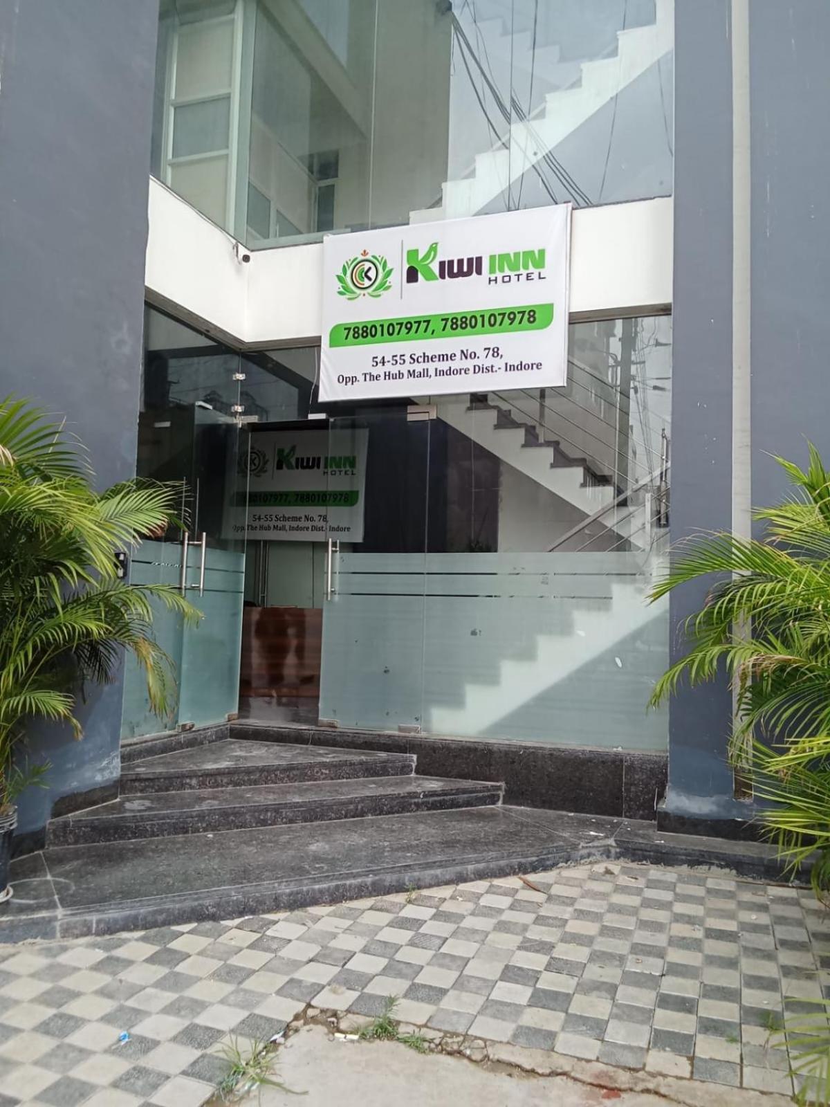 Hotel Kiwi Inn Vijaynagar Scheme 78 Индаур Экстерьер фото